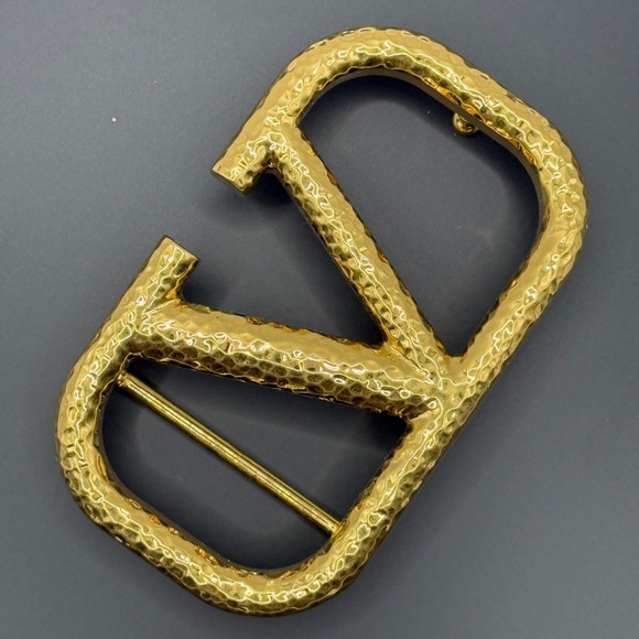 Authentic Valentino Garavani V-Logo Buckle - For 40mm Belt - Hammered Finish - Picture 5 of 5